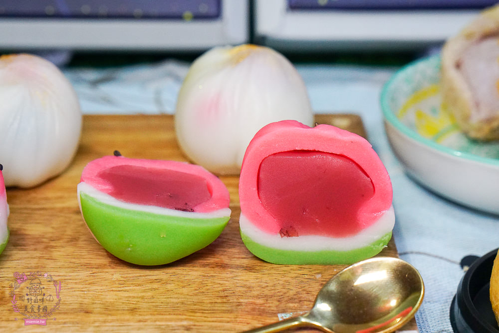 半口奶油甜點實驗室|芋頭控必吃的芋頭流心奶黃?超精緻夢幻的和菓子送禮自用兩相宜! - 第17張圖 半口奶油甜點實驗室|芋頭控必吃的芋頭流心奶黃?超精緻夢幻的和菓子送禮自用兩相宜!