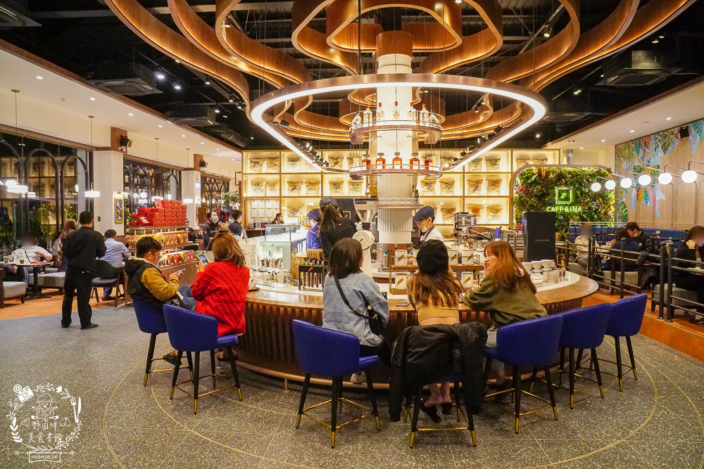 高雄[卡啡那咖啡文濱店]文山特區極美的奢華咖啡廳|古典英倫風彷彿走在歐洲街頭