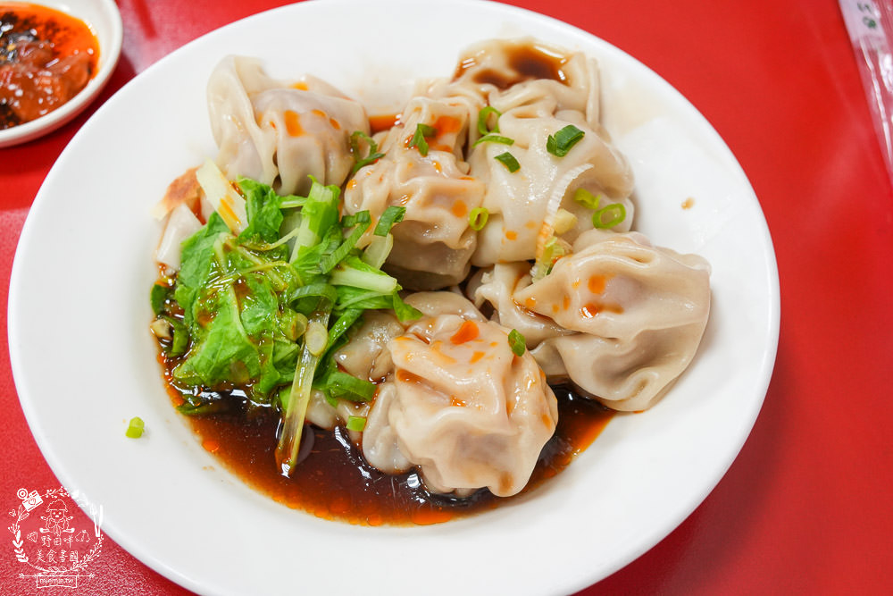 厚得福湯包麵食專賣店|高雄人氣必吃的湯包捲餅!假日更是人潮滿滿都要候位30分鐘！