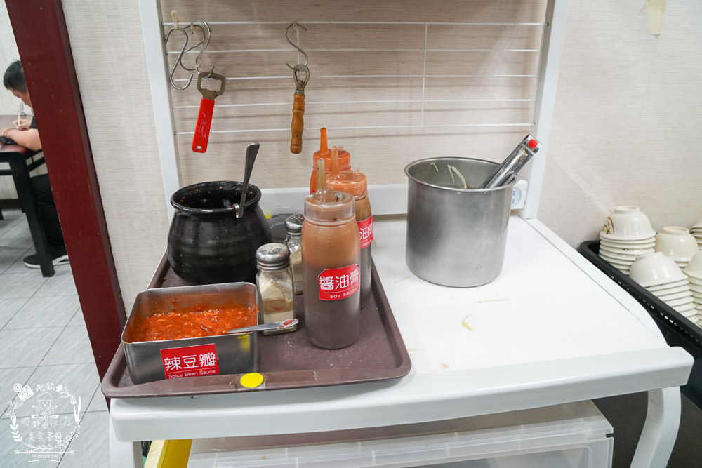 厚得福湯包麵食專賣店|高雄人氣必吃的湯包捲餅!假日更是人潮滿滿都要候位30分鐘！