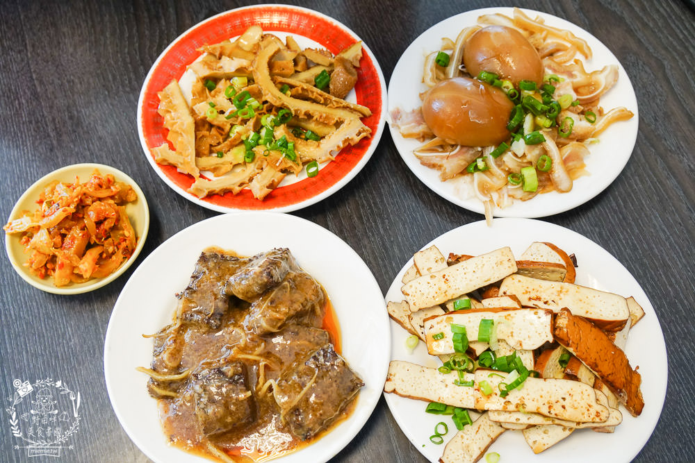 原鄉牛肉麵|最多高雄人推薦的牛肉麵店!平日過用餐時段都一位難求?google兩千4星以上好評!