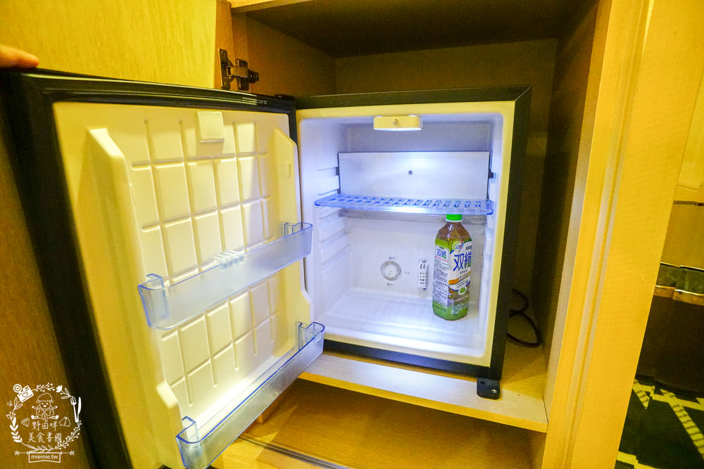 台中世聯商旅|文心崇德捷運站附近住宿推薦!蛋型浴缸泡澡超舒服!還有中西式自助早餐! - 第16張圖 台中世聯商旅|文心崇德捷運站附近住宿推薦!蛋型浴缸泡澡超舒服!還有中西式自助早餐!