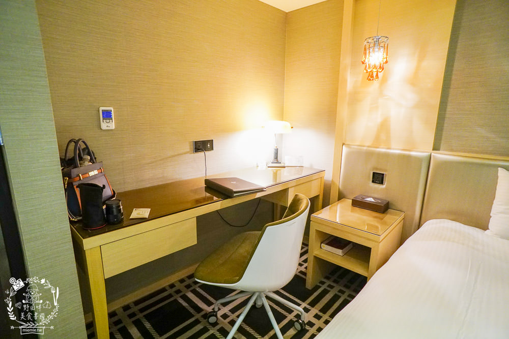 台中世聯商旅|文心崇德捷運站附近住宿推薦!蛋型浴缸泡澡超舒服!還有中西式自助早餐! - 第15張圖 台中世聯商旅|文心崇德捷運站附近住宿推薦!蛋型浴缸泡澡超舒服!還有中西式自助早餐!