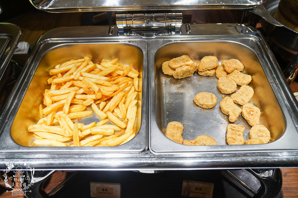 台中世聯商旅|文心崇德捷運站附近住宿推薦!蛋型浴缸泡澡超舒服!還有中西式自助早餐! - 第49張圖 台中世聯商旅|文心崇德捷運站附近住宿推薦!蛋型浴缸泡澡超舒服!還有中西式自助早餐!