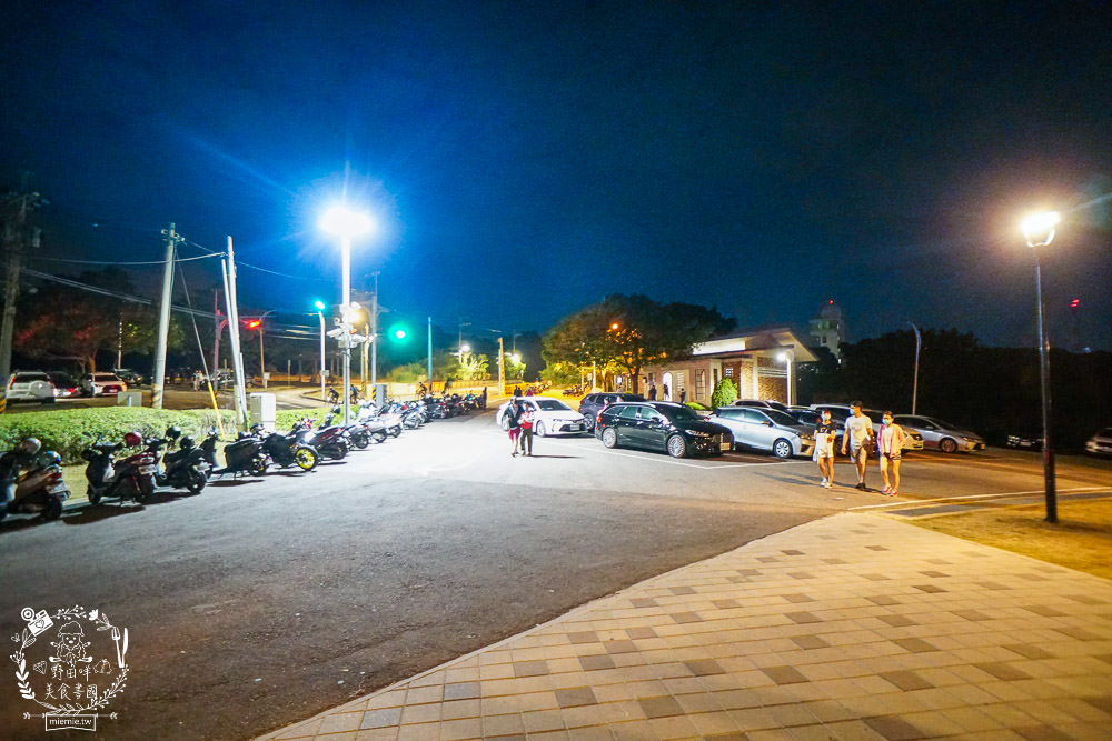 台中夜景[望高寮夜景公園]不用出國也有涵館般的百萬夜景?台中超浪漫約會景點!
