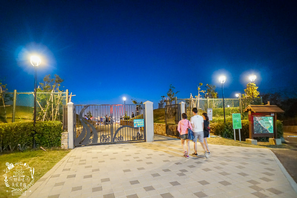 台中夜景[望高寮夜景公園]不用出國也有涵館般的百萬夜景?台中超浪漫約會景點!