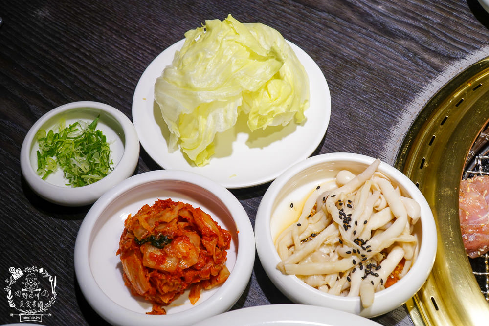 台中屋馬燒肉園邸店|台中超人氣必吃燒肉店推薦!澎湃牛小排套餐選項居然超有飽足感? - 第36張圖 台中屋馬燒肉園邸店|台中超人氣必吃燒肉店推薦!澎湃牛小排套餐選項居然超有飽足感?