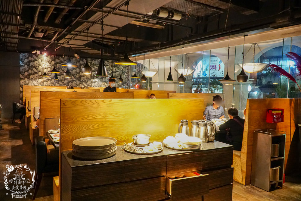 台中屋馬燒肉園邸店|台中超人氣必吃燒肉店推薦!澎湃牛小排套餐選項居然超有飽足感? - 第7張圖 台中屋馬燒肉園邸店|台中超人氣必吃燒肉店推薦!澎湃牛小排套餐選項居然超有飽足感?