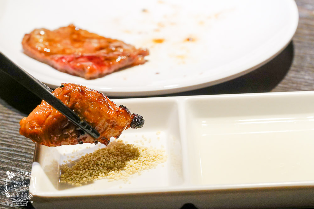 台中屋馬燒肉園邸店|台中超人氣必吃燒肉店推薦!澎湃牛小排套餐選項居然超有飽足感? - 第21張圖 台中屋馬燒肉園邸店|台中超人氣必吃燒肉店推薦!澎湃牛小排套餐選項居然超有飽足感?