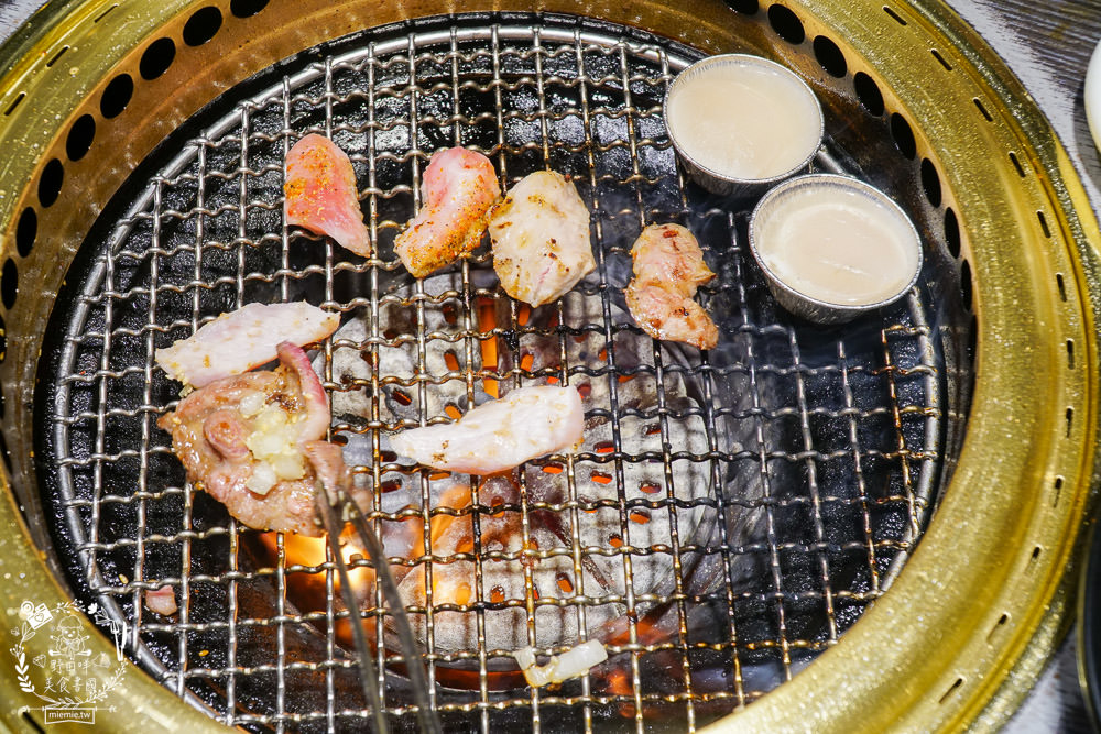 台中屋馬燒肉園邸店|台中超人氣必吃燒肉店推薦!澎湃牛小排套餐選項居然超有飽足感? - 第50張圖 台中屋馬燒肉園邸店|台中超人氣必吃燒肉店推薦!澎湃牛小排套餐選項居然超有飽足感?