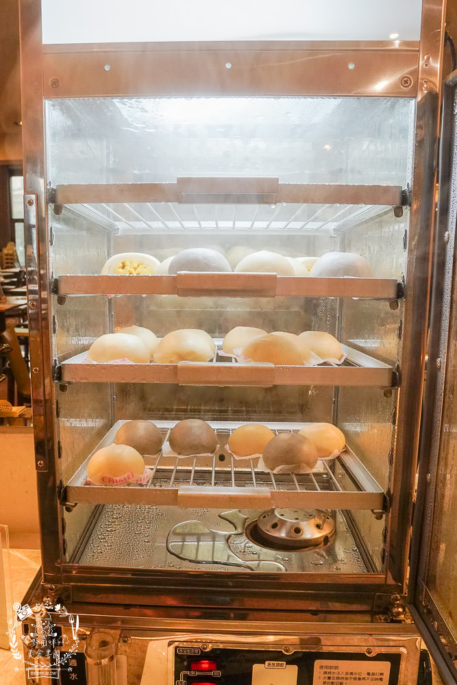 台中港酒店霸氣澎湃的自助早餐+Pier 88 餐酒館超復古舊美式+日式裝潢餐酒館 - 第18張圖 台中港酒店霸氣澎湃的自助早餐+Pier 88 餐酒館超復古舊美式+日式裝潢餐酒館