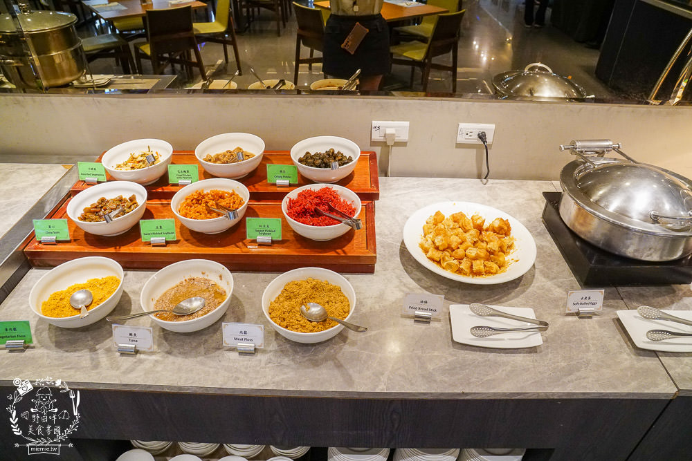 台中港酒店霸氣澎湃的自助早餐+Pier 88 餐酒館超復古舊美式+日式裝潢餐酒館 - 第20張圖 台中港酒店霸氣澎湃的自助早餐+Pier 88 餐酒館超復古舊美式+日式裝潢餐酒館