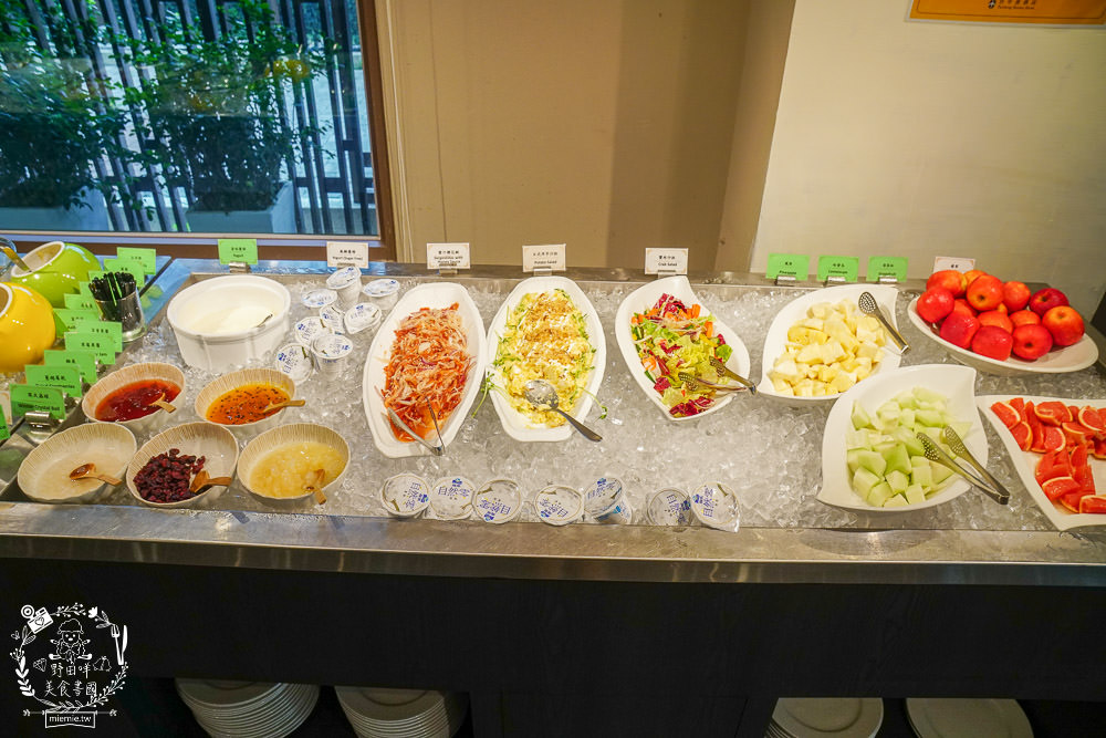 台中港酒店霸氣澎湃的自助早餐+Pier 88 餐酒館超復古舊美式+日式裝潢餐酒館 - 第26張圖 台中港酒店霸氣澎湃的自助早餐+Pier 88 餐酒館超復古舊美式+日式裝潢餐酒館