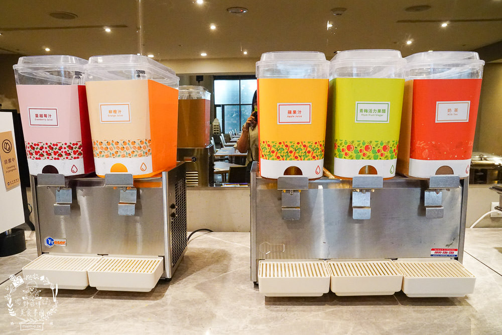 台中港酒店霸氣澎湃的自助早餐+Pier 88 餐酒館超復古舊美式+日式裝潢餐酒館 - 第10張圖 台中港酒店霸氣澎湃的自助早餐+Pier 88 餐酒館超復古舊美式+日式裝潢餐酒館