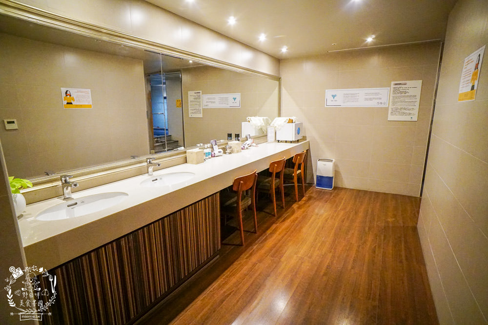 台中4星級飯店|台中港酒店|親子住宿兼商務飯店!自助早餐超多選項!