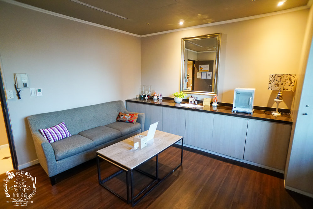 台中4星級飯店|台中港酒店|親子住宿兼商務飯店!自助早餐超多選項!