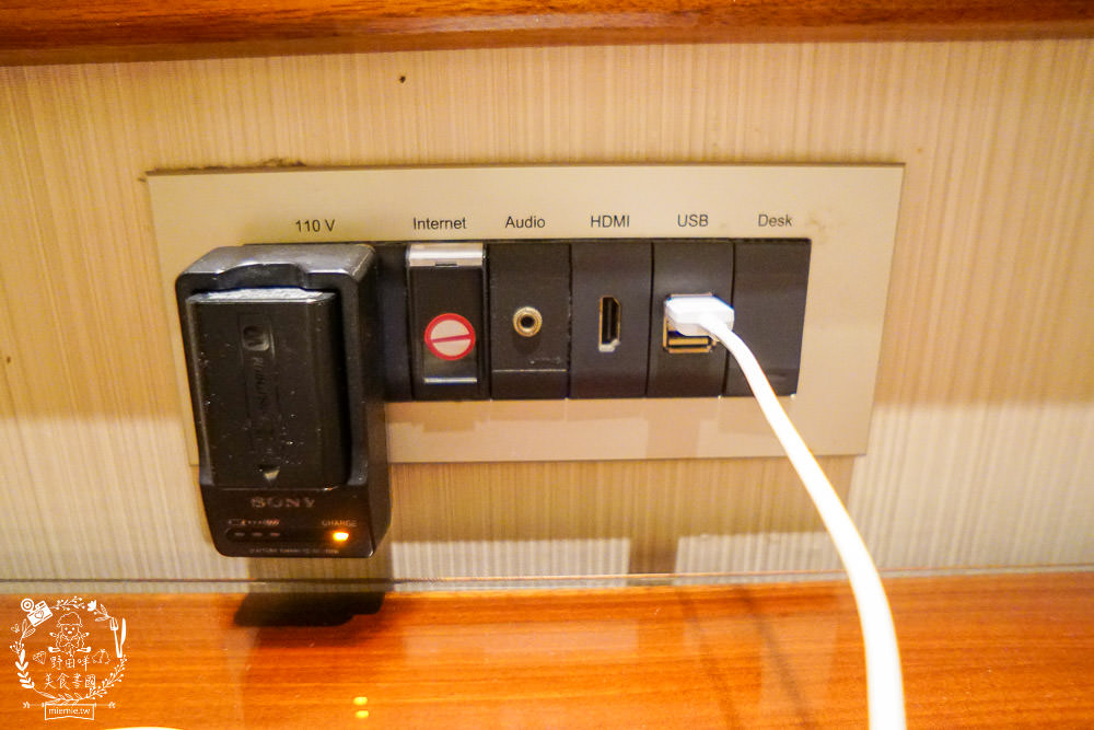 台中4星級飯店|台中港酒店|親子住宿兼商務飯店!自助早餐超多選項!