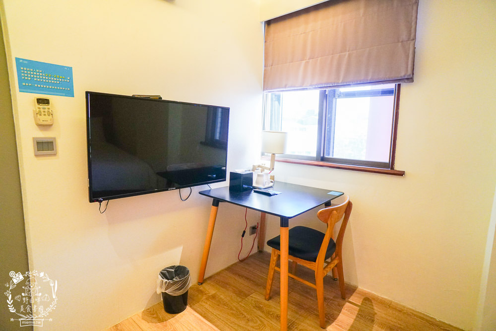 台南住宿推薦[仲青行旅]台南市中心的青年旅店/背包客棧!外面就是海安路宵夜美食街!