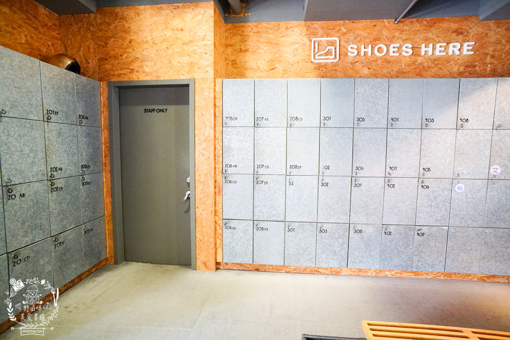 台南住宿推薦[仲青行旅]台南市中心的青年旅店/背包客棧!外面就是海安路宵夜美食街!