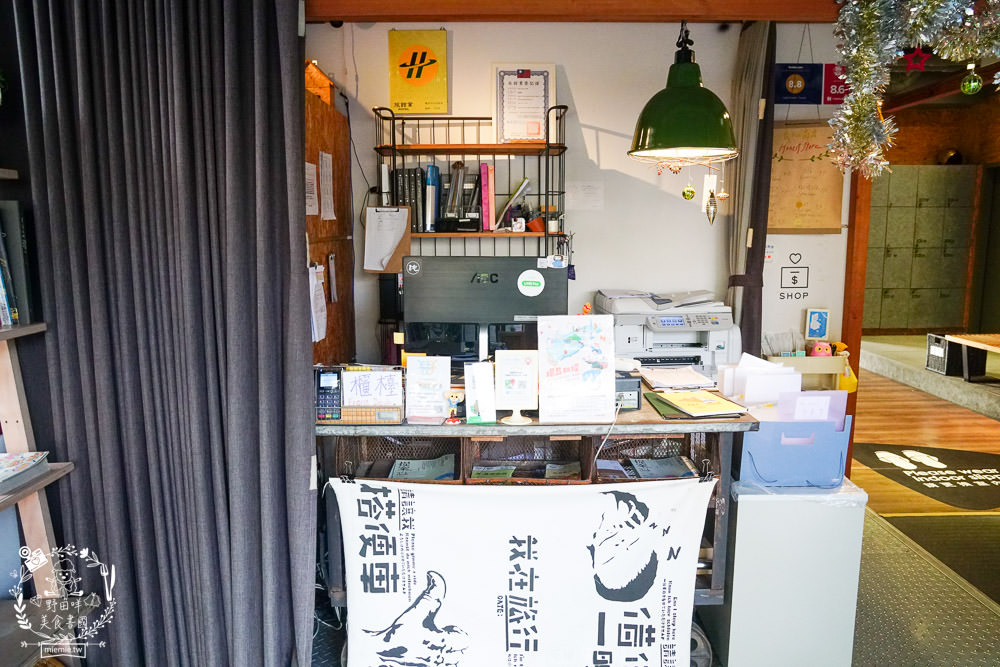 台南住宿推薦[仲青行旅]台南市中心的青年旅店/背包客棧!外面就是海安路宵夜美食街!
