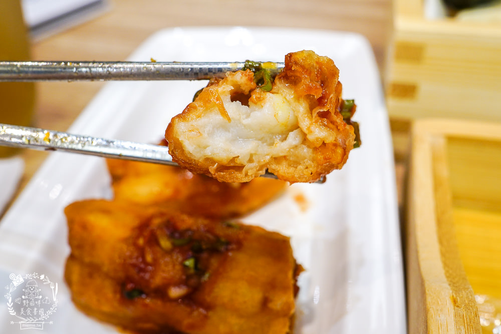 高雄[和林拾麵]新開幕!別緻奢華的文青風網美麵店！超新穎的一麵兩吃拌拌麵！