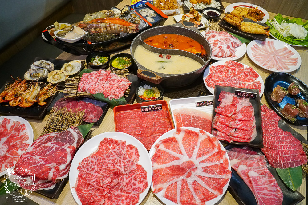 高雄和牛火鍋吃到飽[和牛祭鍋物放題]日本A5和牛+澳洲black more9+和牛吃到飽!