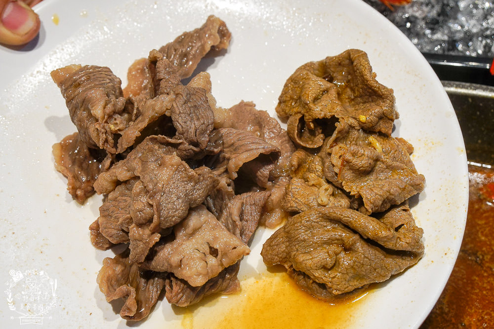 高雄和牛火鍋吃到飽[和牛祭鍋物放題]日本A5和牛+澳洲black more9+和牛吃到飽!