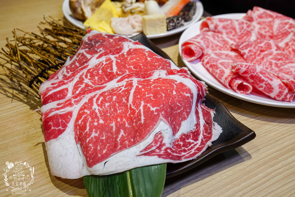 高雄和牛火鍋吃到飽[和牛祭鍋物放題]日本A5和牛+澳洲black more9+和牛吃到飽!