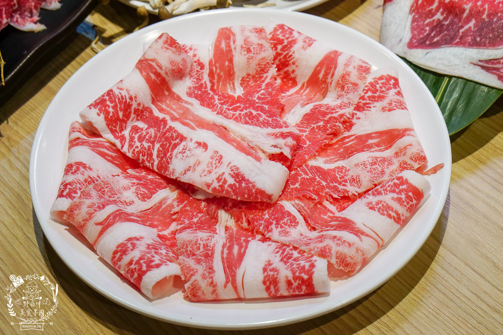 高雄和牛火鍋吃到飽[和牛祭鍋物放題]日本A5和牛+澳洲black more9+和牛吃到飽!