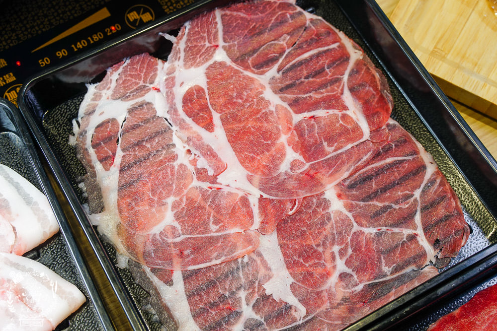 高雄夢時代火鍋吃到飽[和牛祭鍋物放題]全台首家結合日本祭典的吃到飽餐廳!