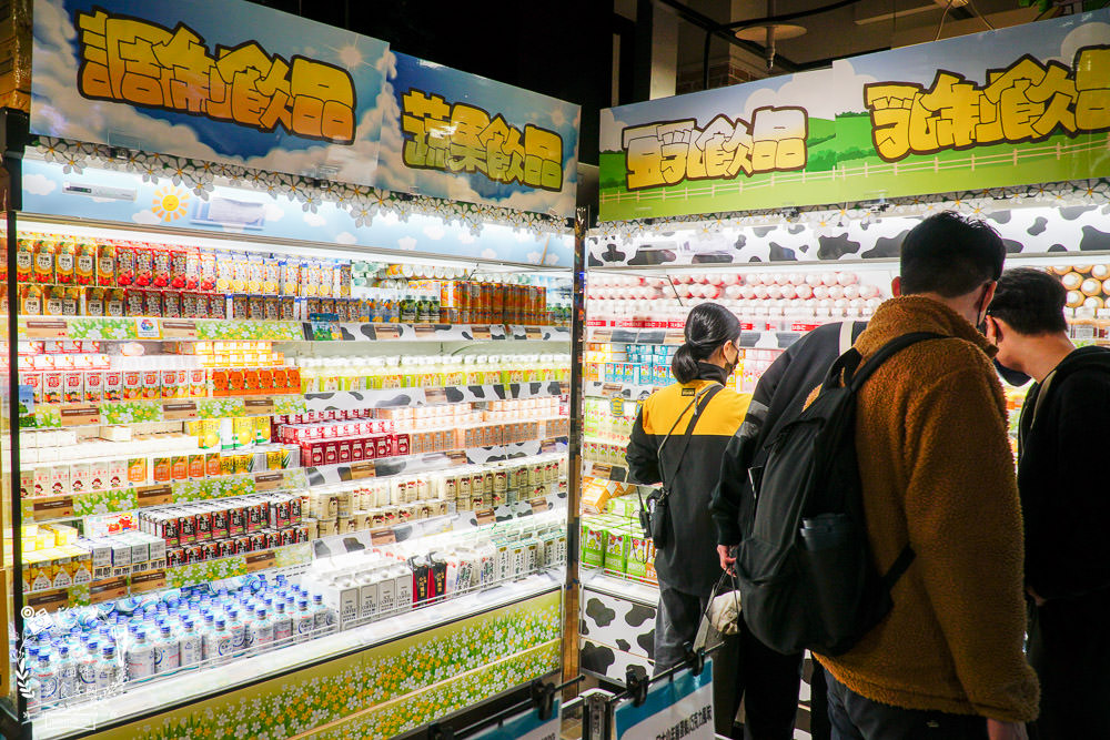 台灣首店唐吉訶德DON DON DONKI西門店24小時營業!生魚片促銷超便宜!日本零食買到購物籃滿出來~