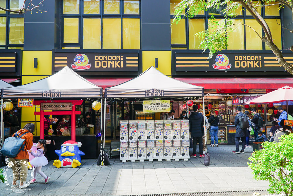 台灣首店唐吉訶德DON DON DONKI西門店24小時營業!生魚片促銷超便宜!日本零食買到購物籃滿出來~
