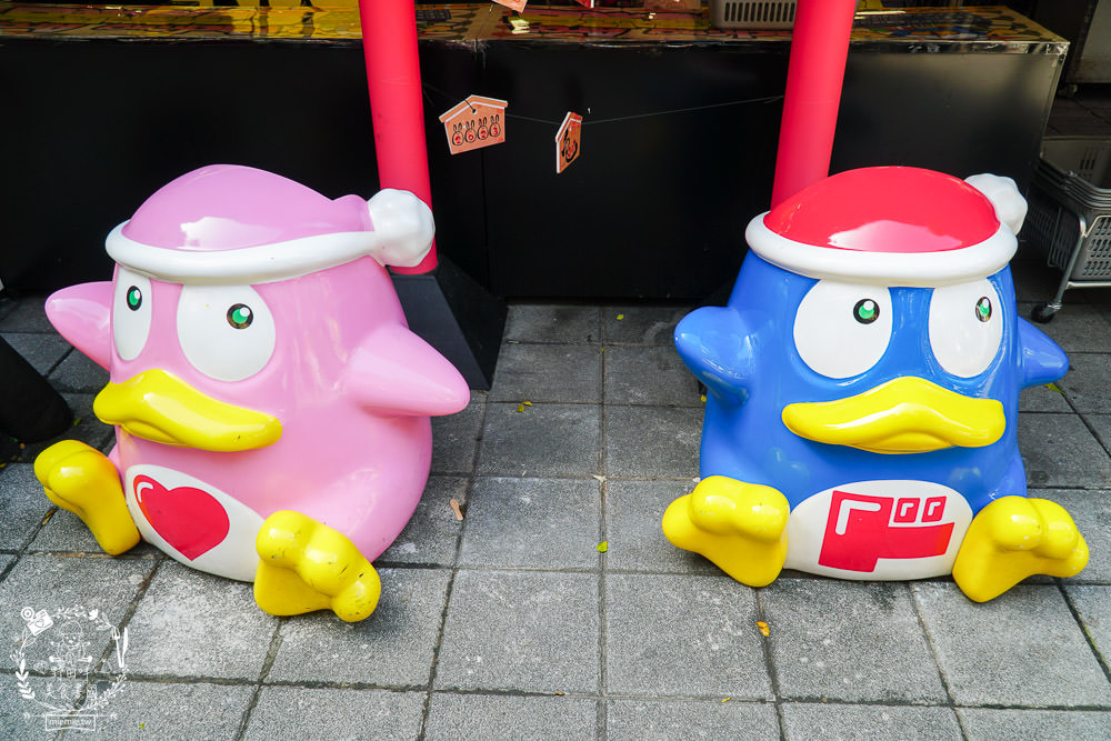 台灣首店唐吉訶德DON DON DONKI西門店24小時營業!生魚片促銷超便宜!日本零食買到購物籃滿出來~