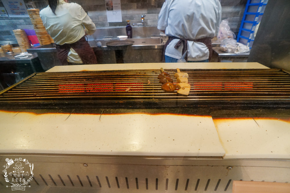 高雄[喜憨兒創作料理吃到飽]隱藏在文山特區的高CP值吃到飽x吃飯也能做公益