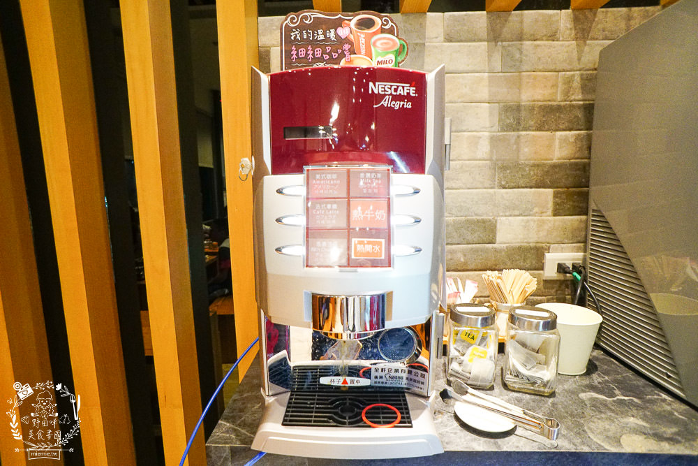 高雄[喜憨兒創作料理吃到飽]隱藏在文山特區的高CP值吃到飽x吃飯也能做公益