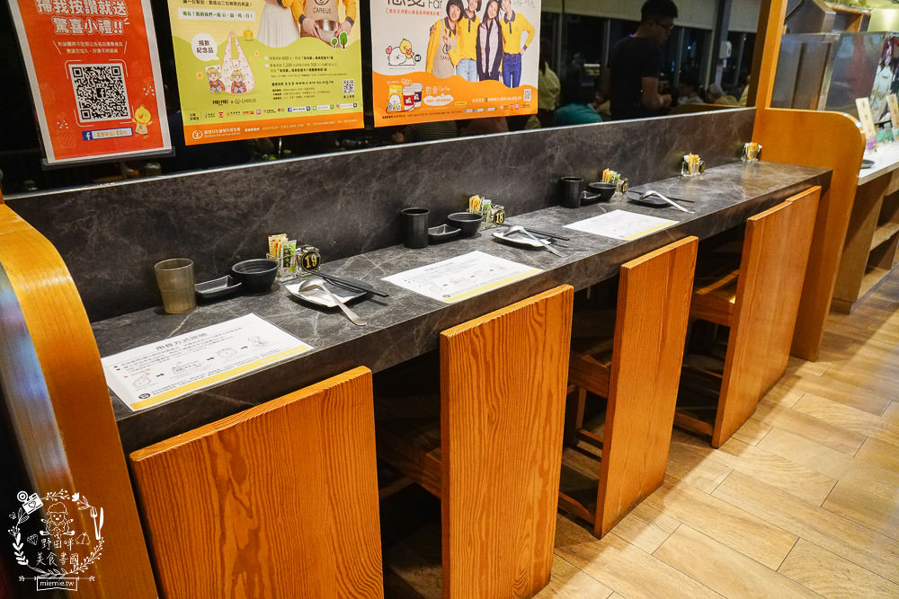 高雄[喜憨兒創作料理吃到飽]隱藏在文山特區的高CP值吃到飽x吃飯也能做公益