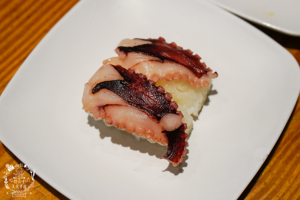 高雄[喜憨兒創作料理吃到飽]隱藏在文山特區的高CP值吃到飽x吃飯也能做公益