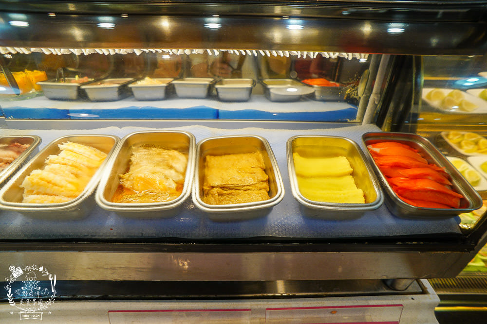 高雄[喜憨兒創作料理吃到飽]隱藏在文山特區的高CP值吃到飽x吃飯也能做公益