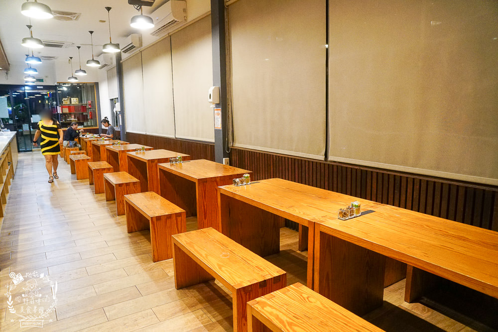 高雄[喜憨兒創作料理吃到飽]隱藏在文山特區的高CP值吃到飽x吃飯也能做公益