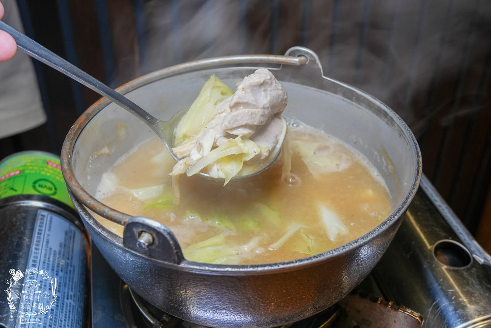 高雄[喜憨兒創作料理]連平日都座無虛席的超人氣日式料理吃到飽!居然有鮭魚卵壽司跟生魚片!