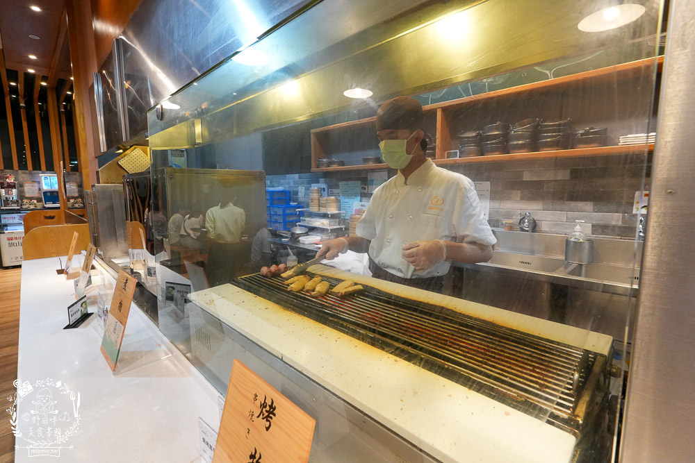 高雄[喜憨兒創作料理]連平日都座無虛席的超人氣日式料理吃到飽!居然有鮭魚卵壽司跟生魚片!