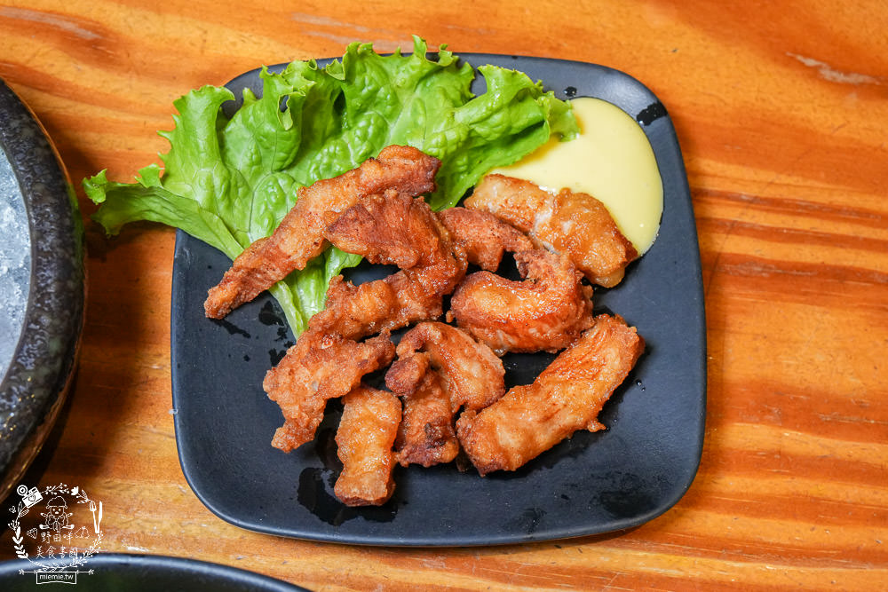 高雄[喜憨兒創作料理]連平日都座無虛席的超人氣日式料理吃到飽!居然有鮭魚卵壽司跟生魚片!