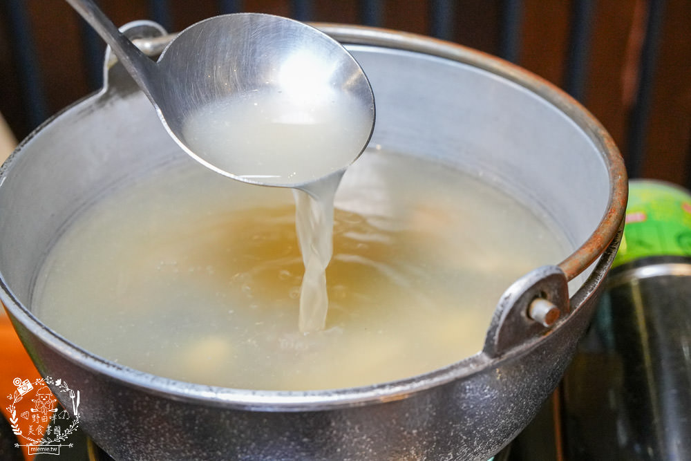 高雄[喜憨兒創作料理]連平日都座無虛席的超人氣日式料理吃到飽!居然有鮭魚卵壽司跟生魚片!