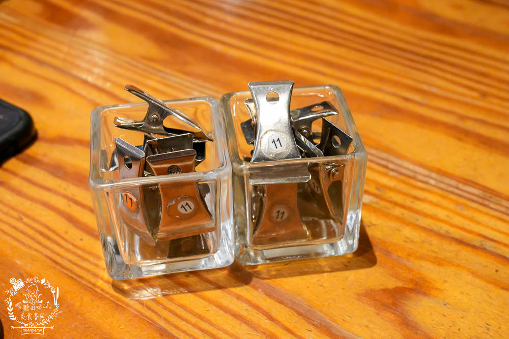 高雄[喜憨兒創作料理]連平日都座無虛席的超人氣日式料理吃到飽!居然有鮭魚卵壽司跟生魚片!