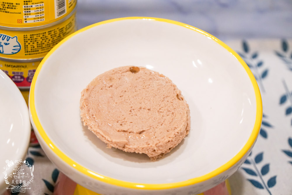 喵樂肉食控評價!喵樂肉食控主食罐高達98%含肉量!有SGS成分分析報告也符合AAFCO、NRC|超高含肉量貓罐開箱