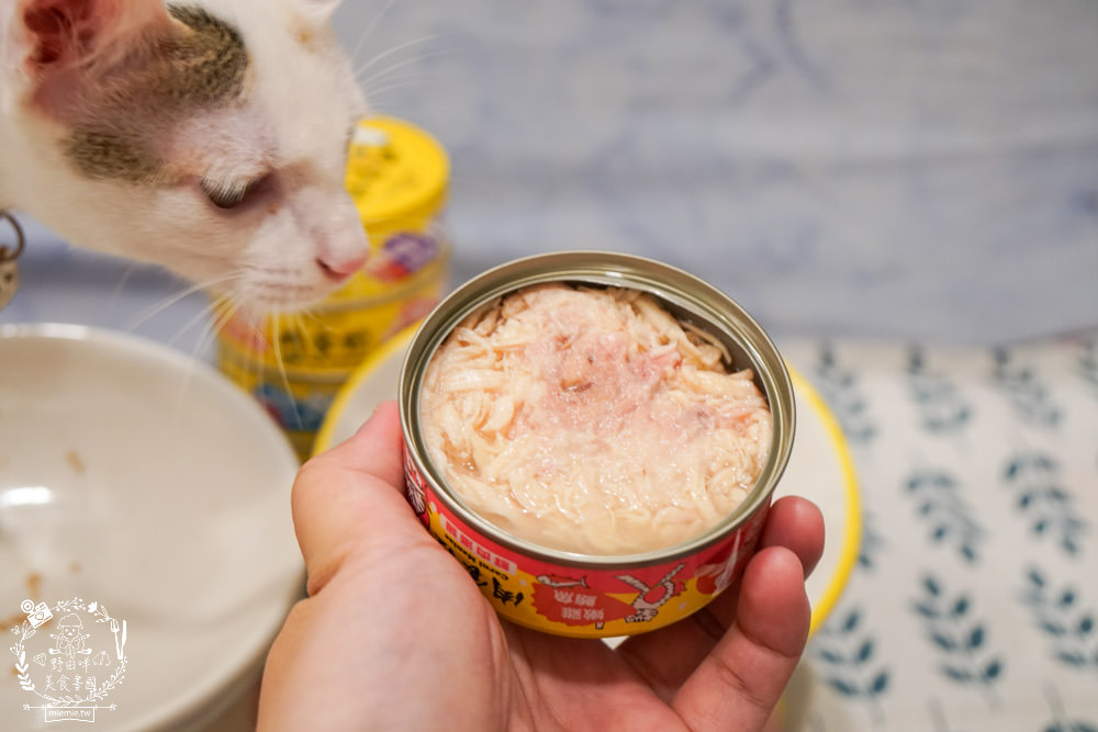 喵樂肉食控評價!喵樂肉食控主食罐高達98%含肉量!有SGS成分分析報告也符合AAFCO、NRC|超高含肉量貓罐開箱