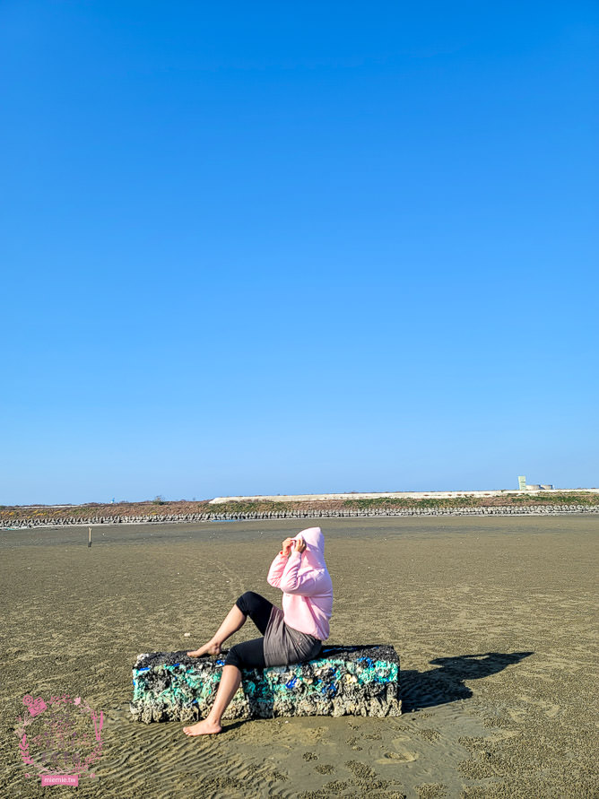 嘉義布袋景點[海上巴士&蛋糕沙灘]踏上無人島玩樂拍熱門IG網美照!還有船上烤鮮蚵鮮蝦?