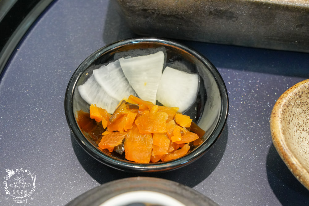 四代目菊川鰻魚專賣店(高雄巨蛋店)南部首間日本米其林推薦鰻魚名店!超過90年經驗淬鍊的鰻魚飯!