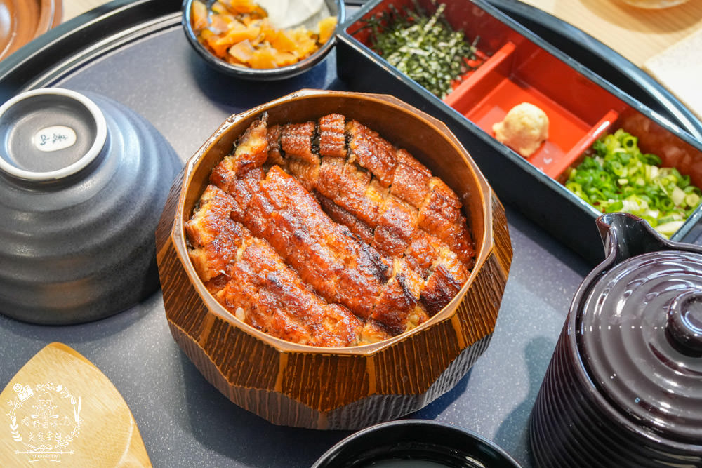 四代目菊川鰻魚專賣店(高雄巨蛋店)南部首間日本米其林推薦鰻魚名店!超過90年經驗淬鍊的鰻魚飯!