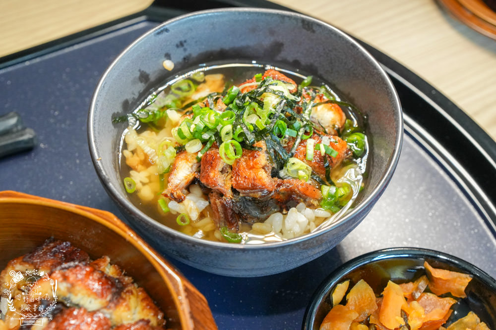 四代目菊川鰻魚專賣店(高雄巨蛋店)南部首間日本米其林推薦鰻魚名店!超過90年經驗淬鍊的鰻魚飯!